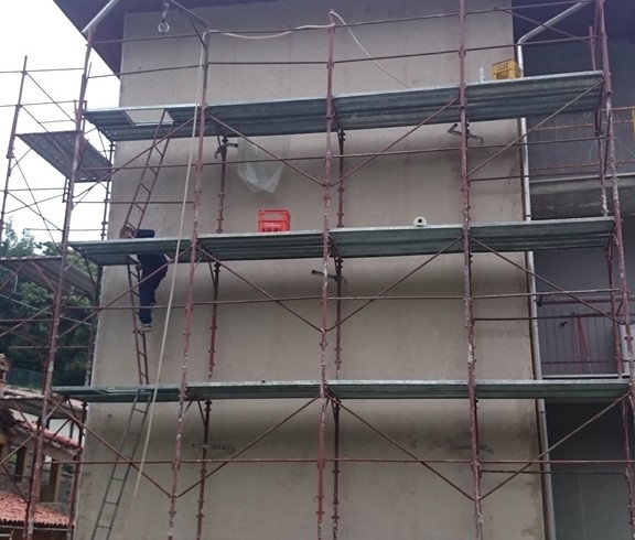 Rifacimento facciata edificio